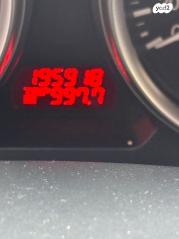 מודעת רכב מאזדה 6