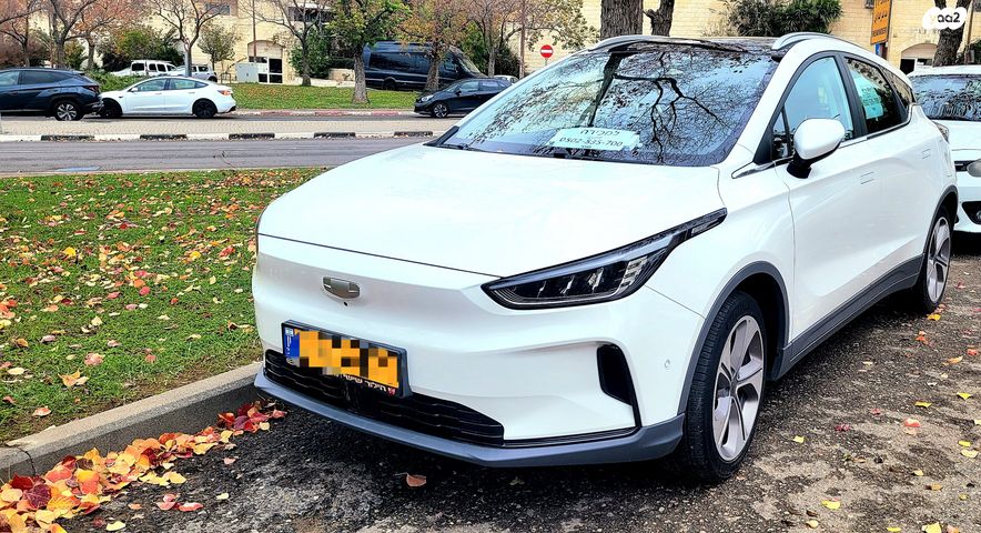 מודעת רכב ג׳ילי Geometry C