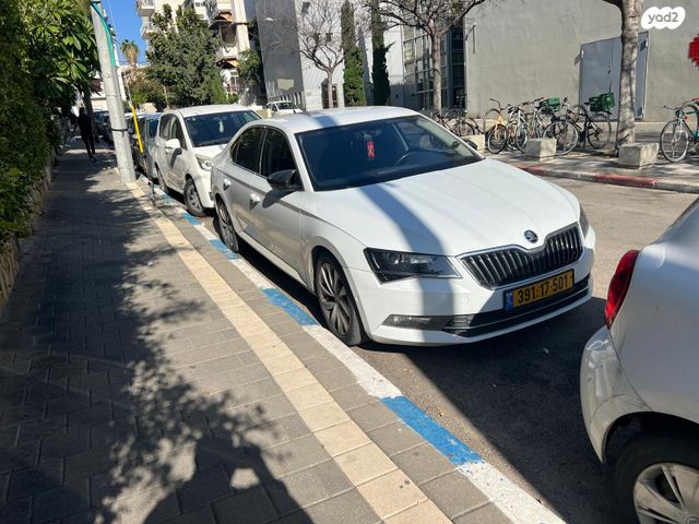 מודעת רכב סקודה סופרב