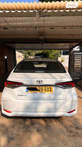 מודעת רכב טויוטה קורולה
