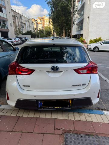 מודעת רכב טויוטה אוריס