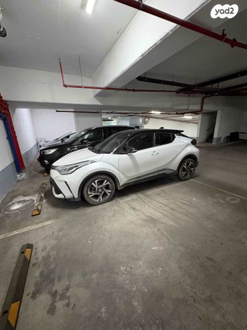 טויוטה C-HR
