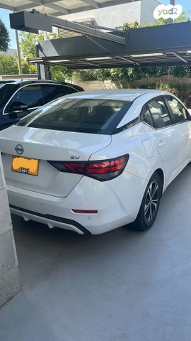 ניסאן סנטרה