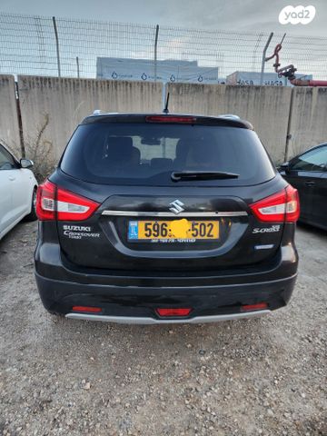 סוזוקי קרוסאובר