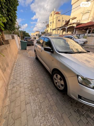 סקודה ראפיד