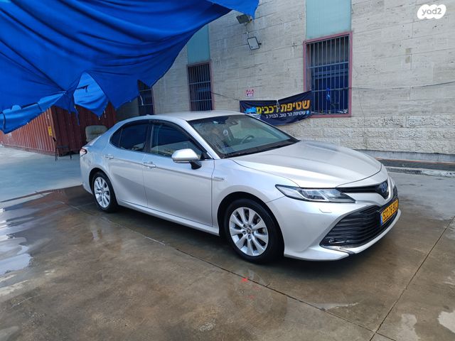מודעת רכב טויוטה קאמרי