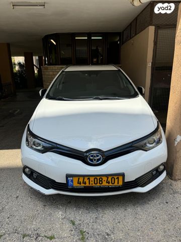 מודעת רכב טויוטה אוריס