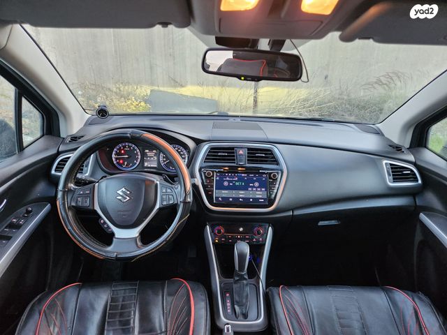 סוזוקי קרוסאובר