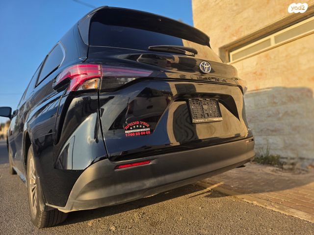 מודעת רכב טויוטה סיינה