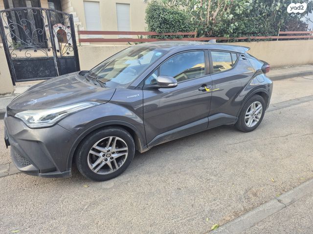 טויוטה C-HR
