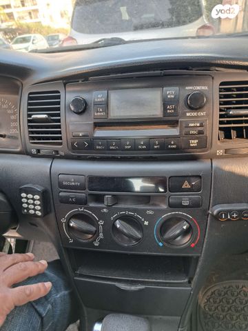 מודעת רכב טויוטה קורולה