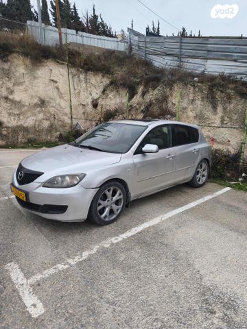 מודעת רכב מאזדה 3