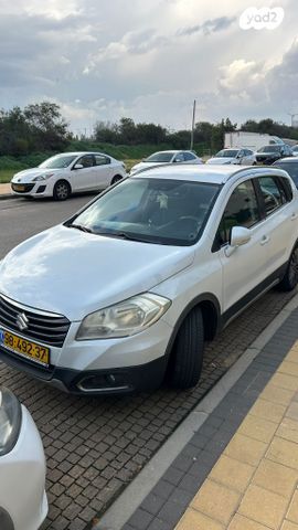 מודעת רכב סוזוקי קרוסאובר