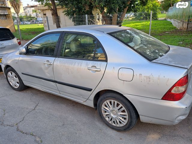 טויוטה קורולה