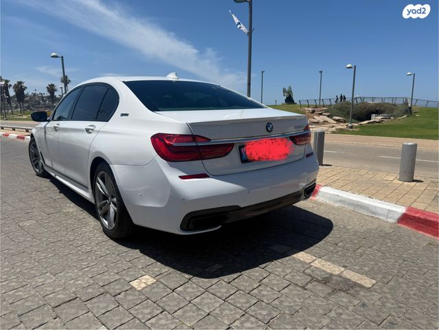 מודעת רכב ב מ וו סדרה 7