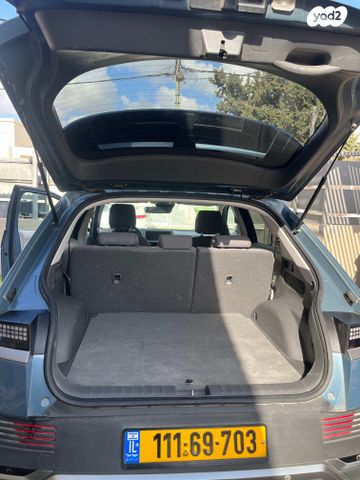 יונדאי איוניק 5