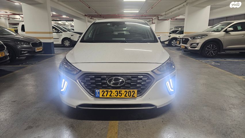 יונדאי איוניק