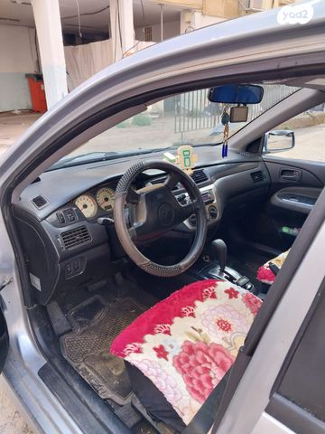 מיצובישי לנסר