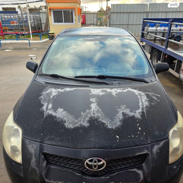 מודעת רכב טויוטה אוריס