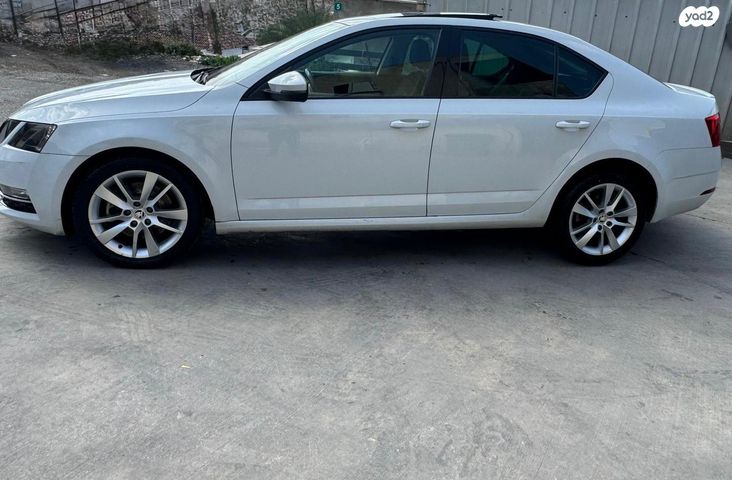 סקודה אוקטביה 