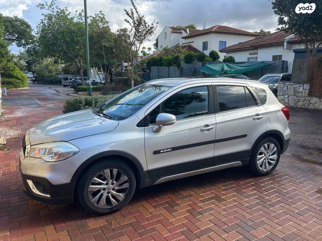 מודעת רכב סוזוקי קרוסאובר