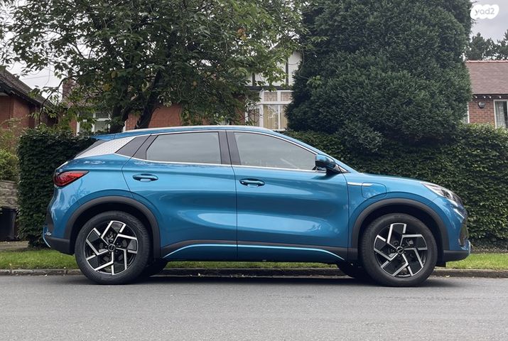 מודעת רכב בי.ווי.די אטו 3