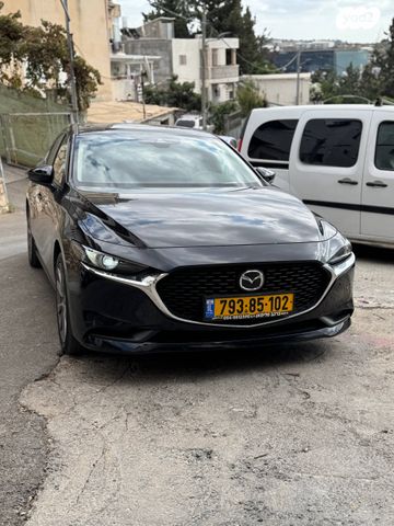 מודעת רכב מאזדה 3