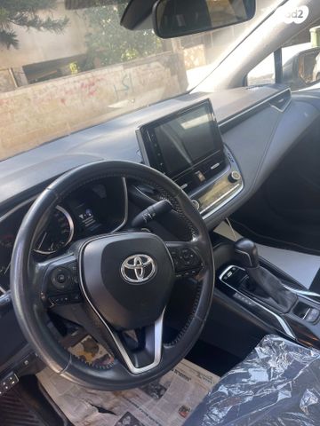 טויוטה קורולה