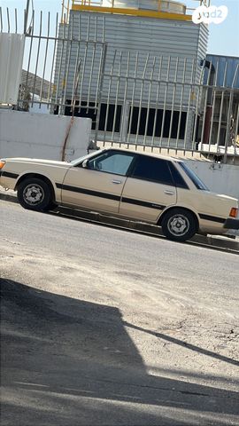 סובארו לאונה