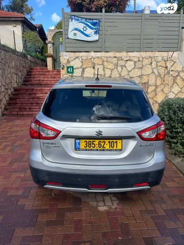 סוזוקי קרוסאובר