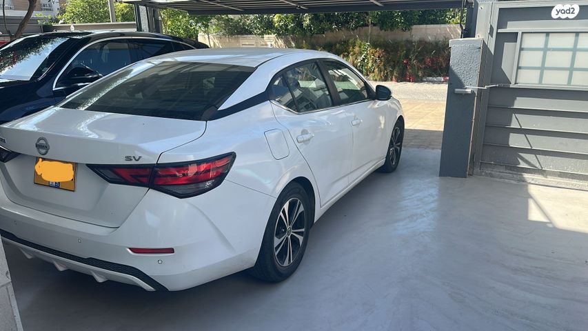 ניסאן סנטרה