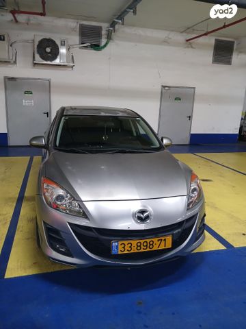 מודעת רכב מאזדה 3