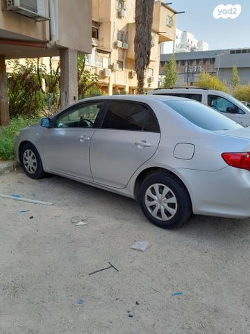 טויוטה קורולה