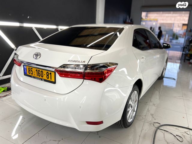 מודעת רכב טויוטה קורולה
