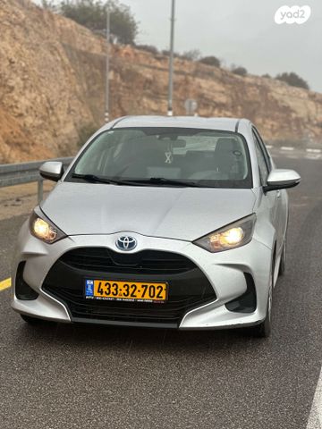 מודעת רכב טויוטה יאריס
