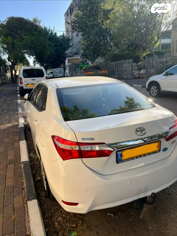 מודעת רכב טויוטה קורולה