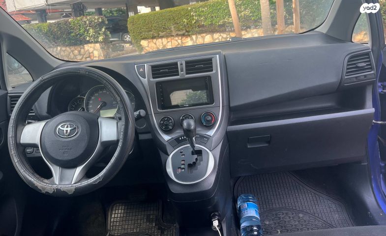 טויוטה ורסו-S