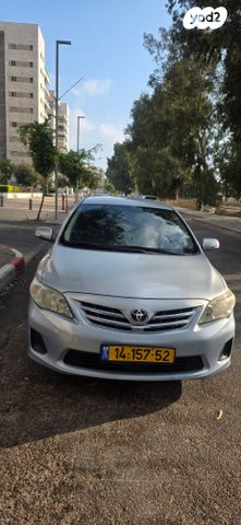 טויוטה קורולה