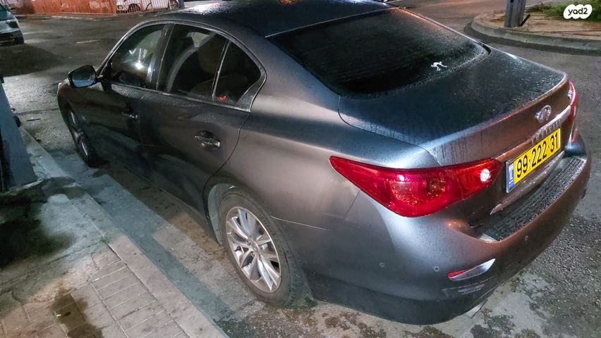 אינפיניטי Q50