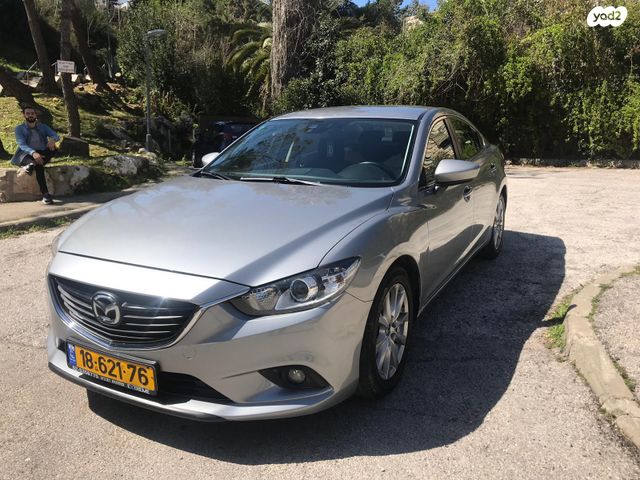 מודעת רכב מאזדה 6