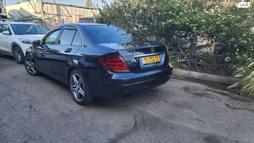 מודעת רכב מרצדס-בנץ C-class