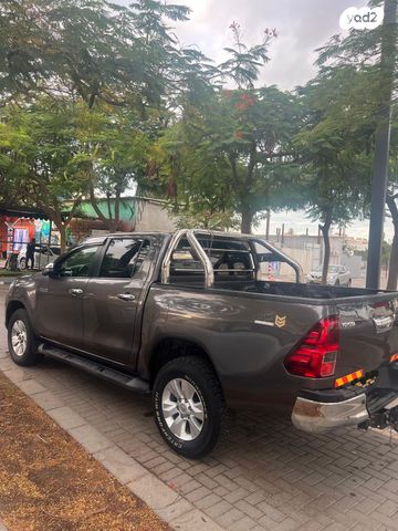 טויוטה היילקס