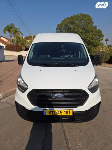 פורד טרנזיט קוסטום