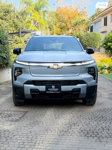 מודעת רכב שברולט סילברדו EV