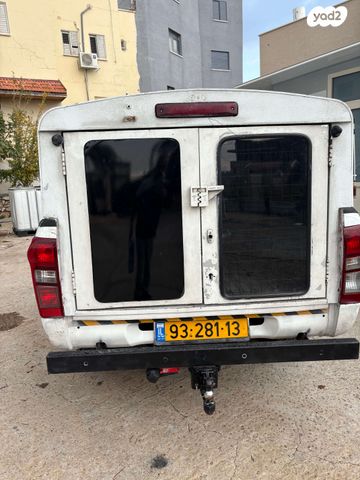 איסוזו די-מקס