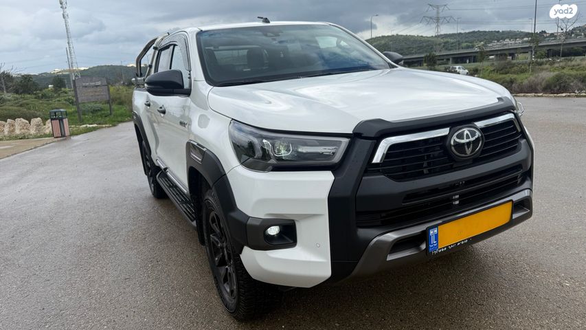 טויוטה היילקס