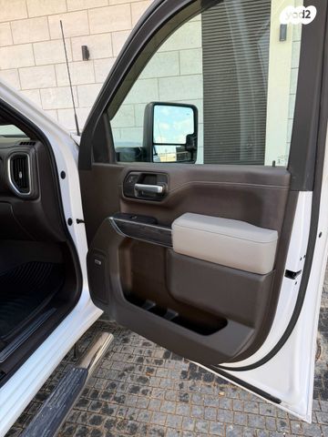 שברולט סילברדו