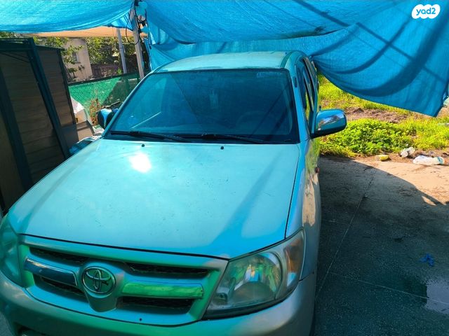 טויוטה היילקס ויגו