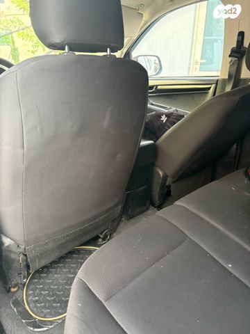 איסוזו די-מקס