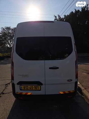פורד טרנזיט קוסטום